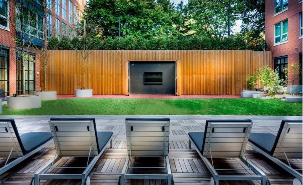 Global Luxury Near Union Station Apartment Washington