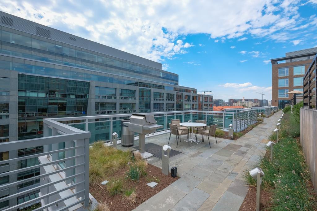 Global Luxury Near Union Station Apartment Washington