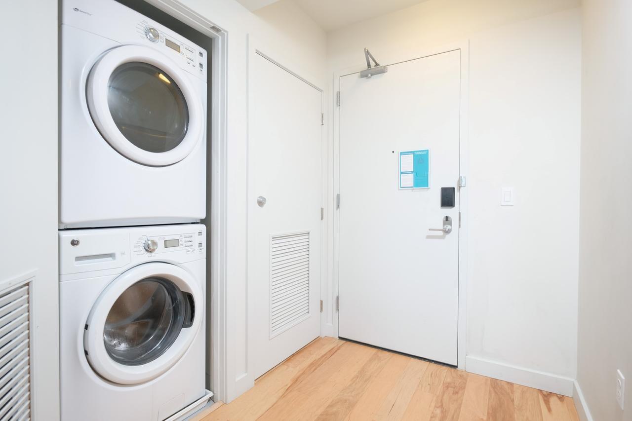 Global Luxury Near Union Station Apartment Washington